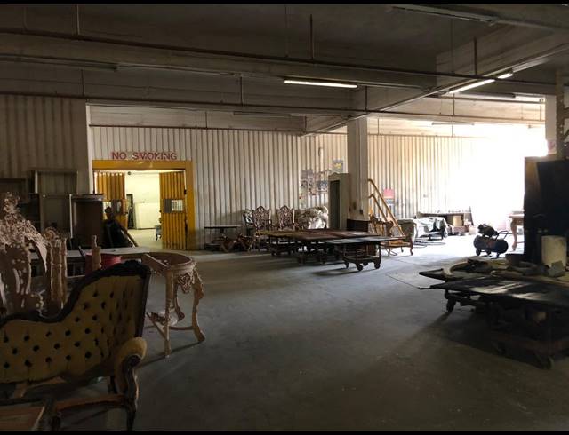 4,590M² WAREHOUSE FOR SALE IN SELBY